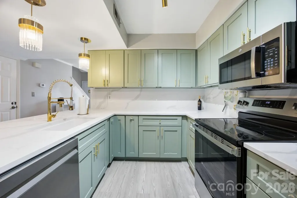 11002 Carmel Crossing Road Charlotte NC 28226