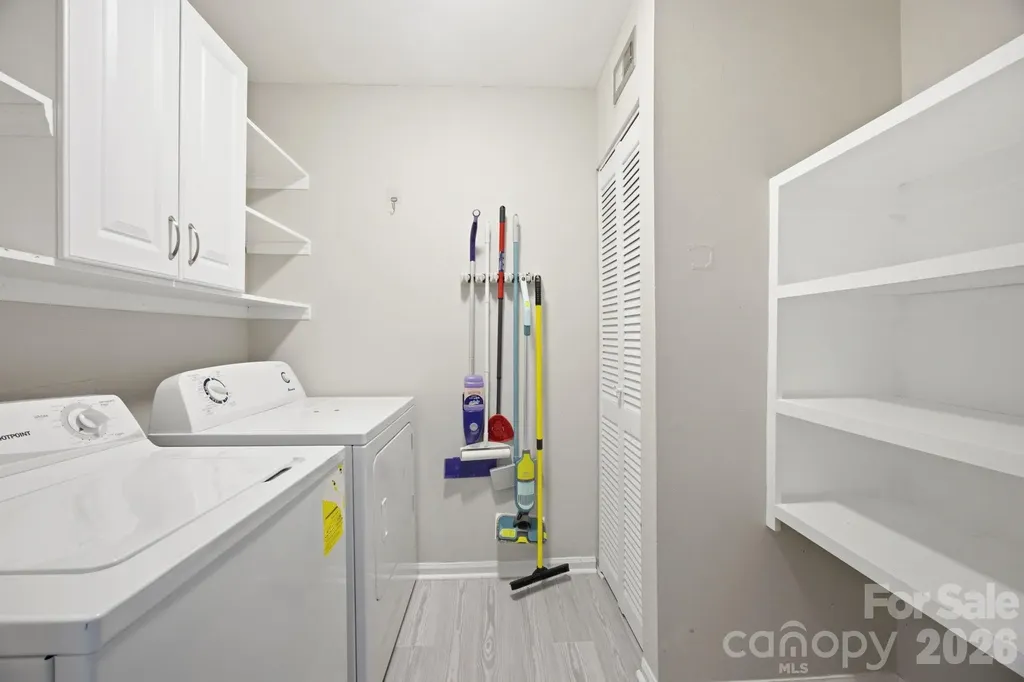 11002 Carmel Crossing Road Charlotte NC 28226