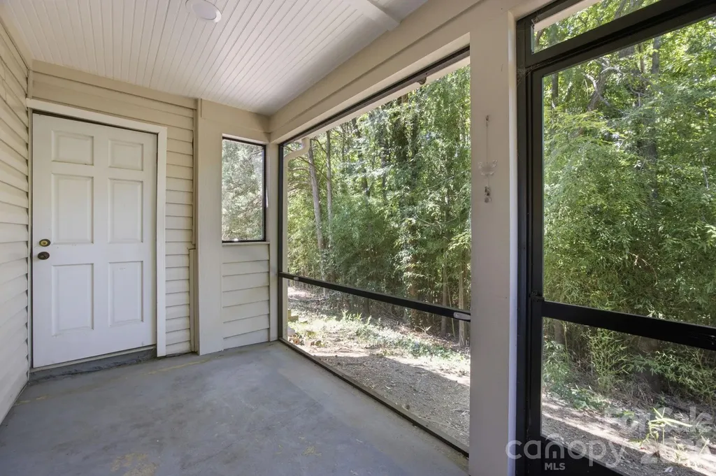 11002 Carmel Crossing Road Charlotte NC 28226