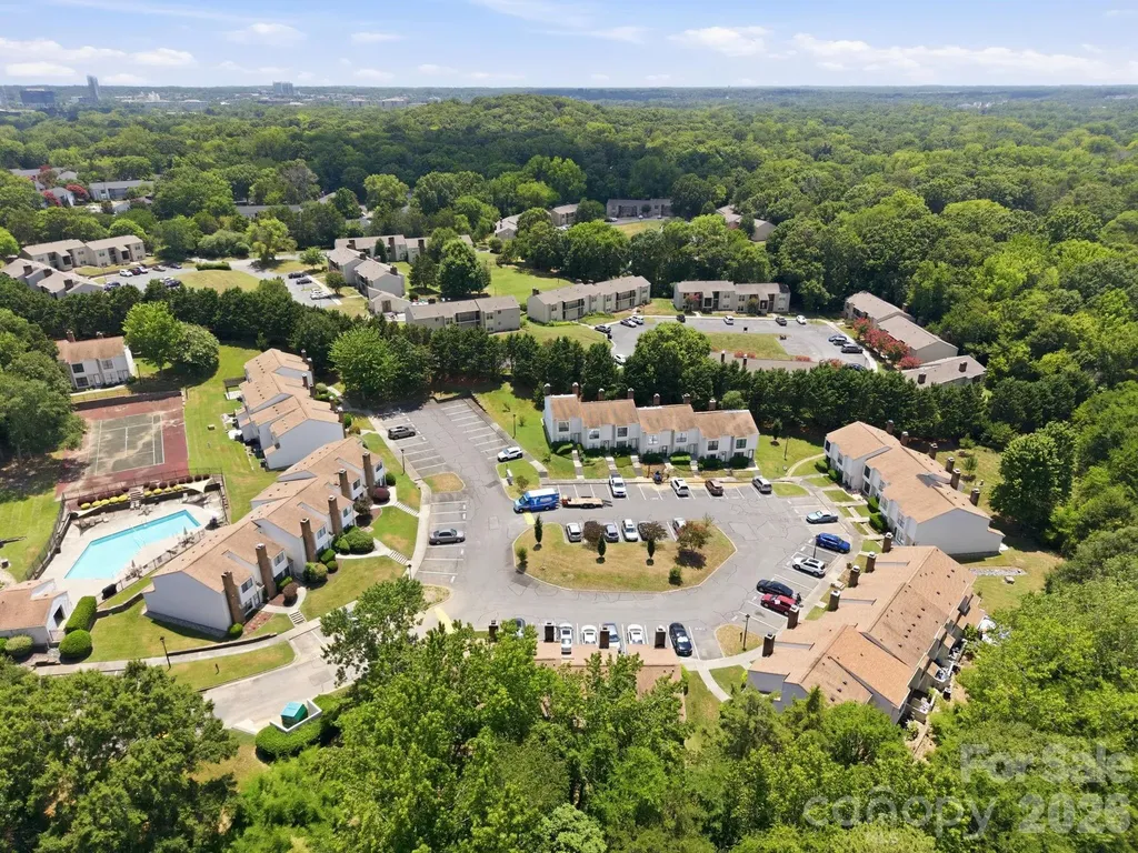 11002 Carmel Crossing Road Charlotte NC 28226
