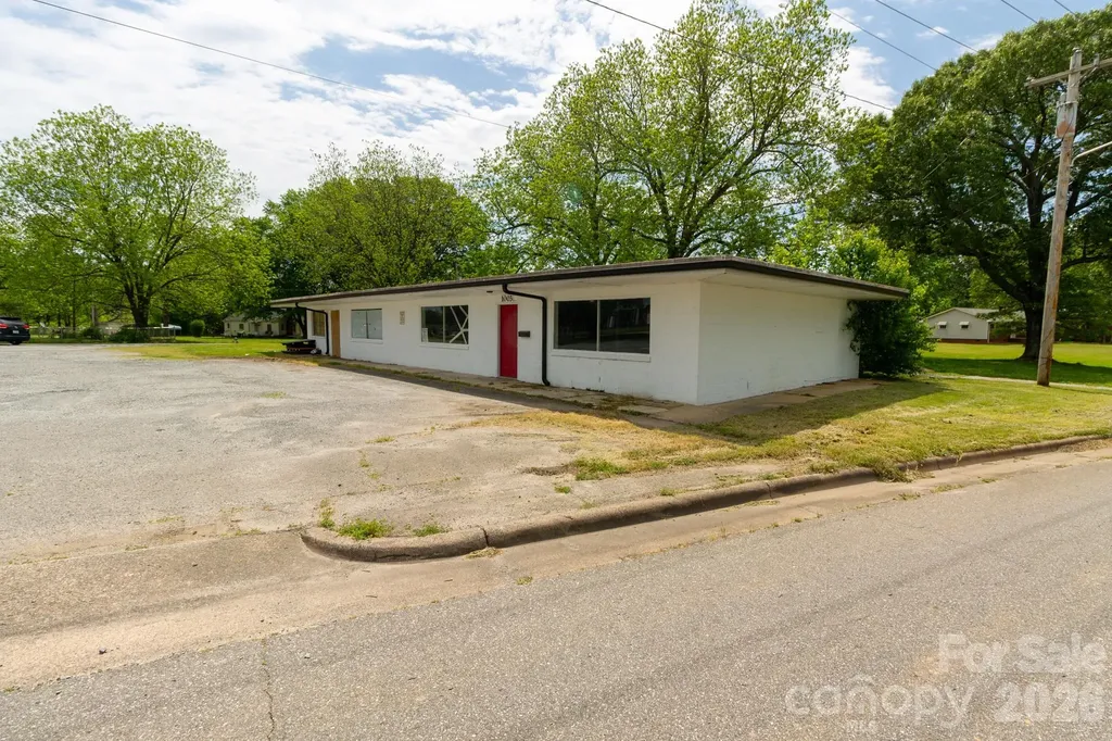 1003 York Road Kings Mountain NC 28086