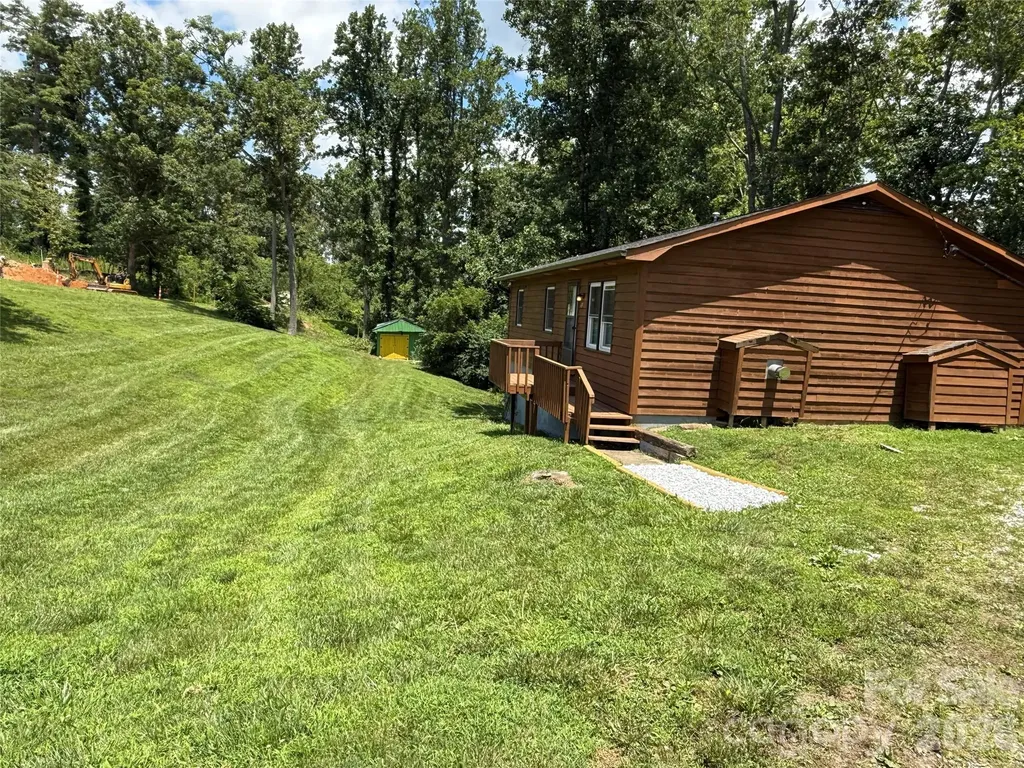 45 Ollie Weaver Road Weaverville NC 28787