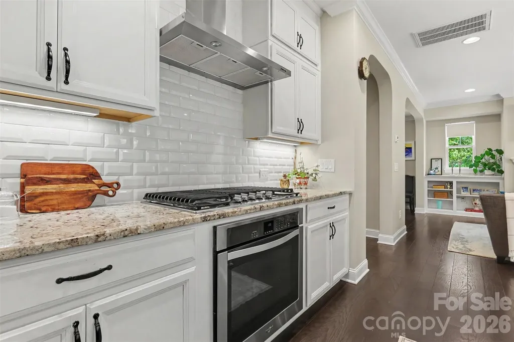 9014 Manor Oak Court Charlotte NC 28277