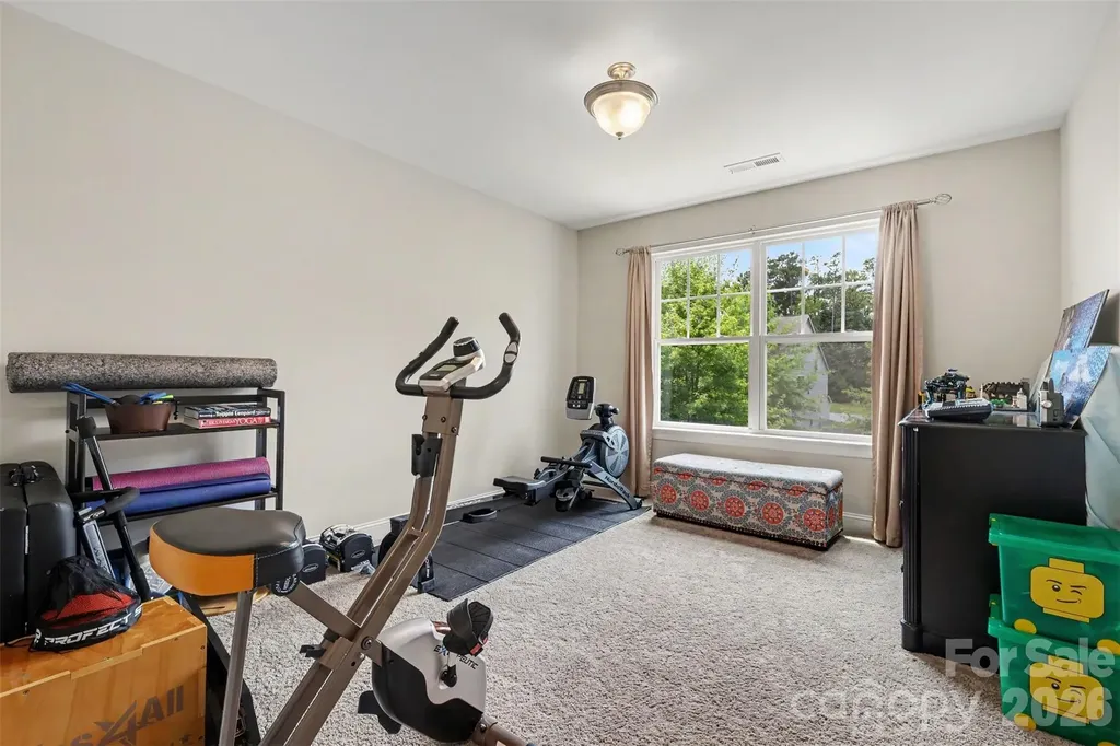 9014 Manor Oak Court Charlotte NC 28277