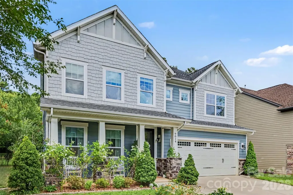9014 Manor Oak Court Charlotte NC 28277