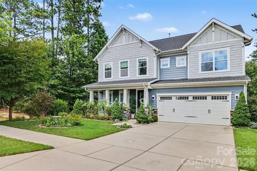 9014 Manor Oak Court Charlotte NC 28277