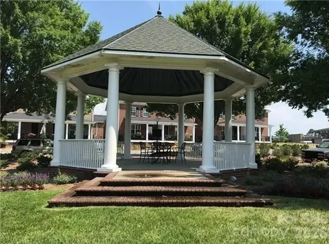 5732 Village Drive NW Concord NC 28027