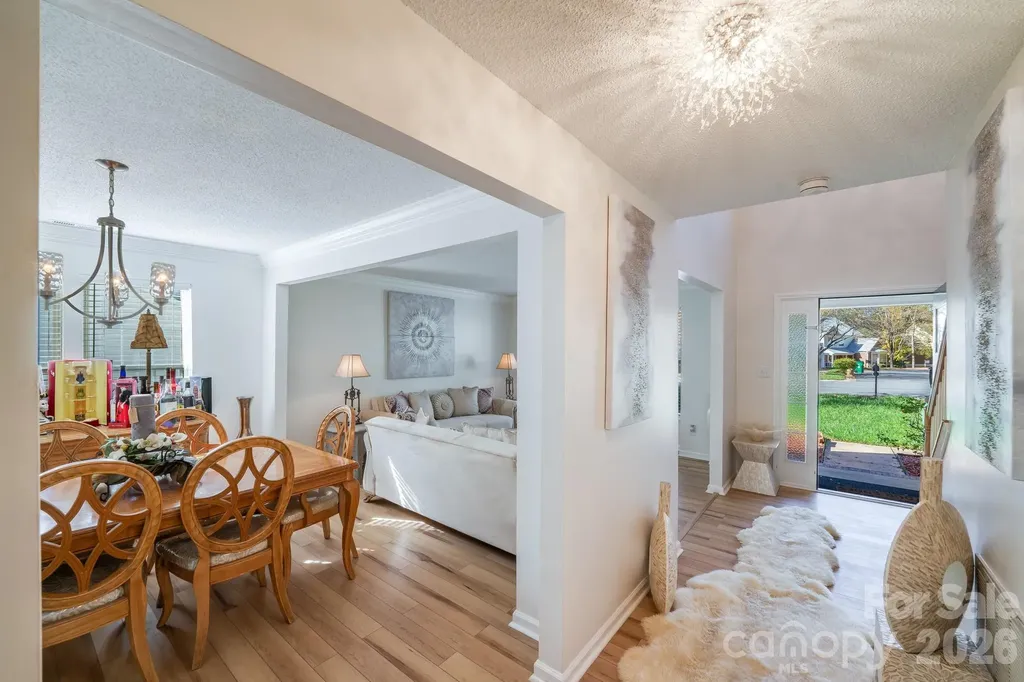 6101 Skyline Drive Charlotte NC 28269