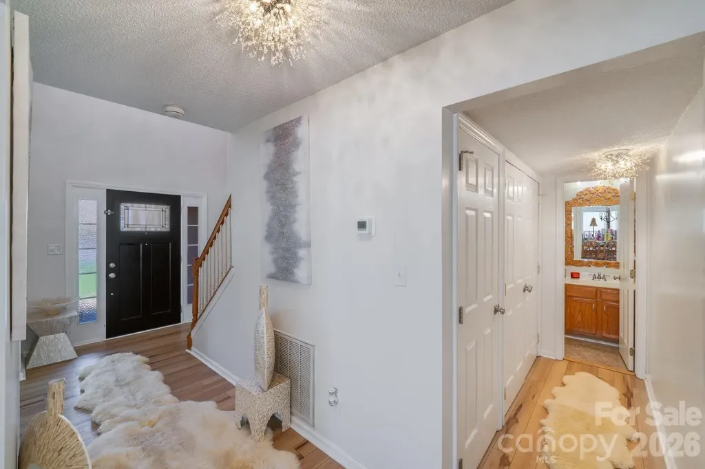 6101 Skyline Drive Charlotte NC 28269