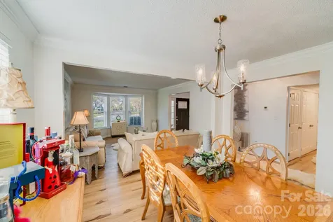 6101 Skyline Drive Charlotte NC 28269