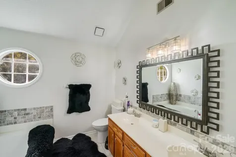 6101 Skyline Drive Charlotte NC 28269