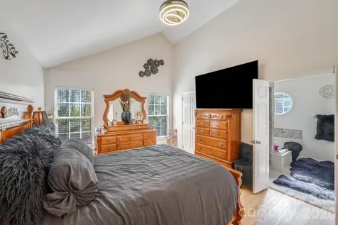 6101 Skyline Drive Charlotte NC 28269