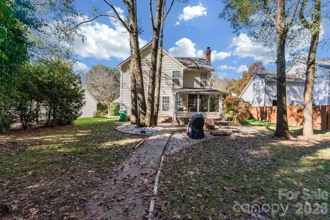 6101 Skyline Drive Charlotte NC 28269