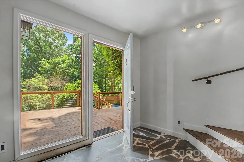 797 Merrills Cove Road Asheville NC 28803
