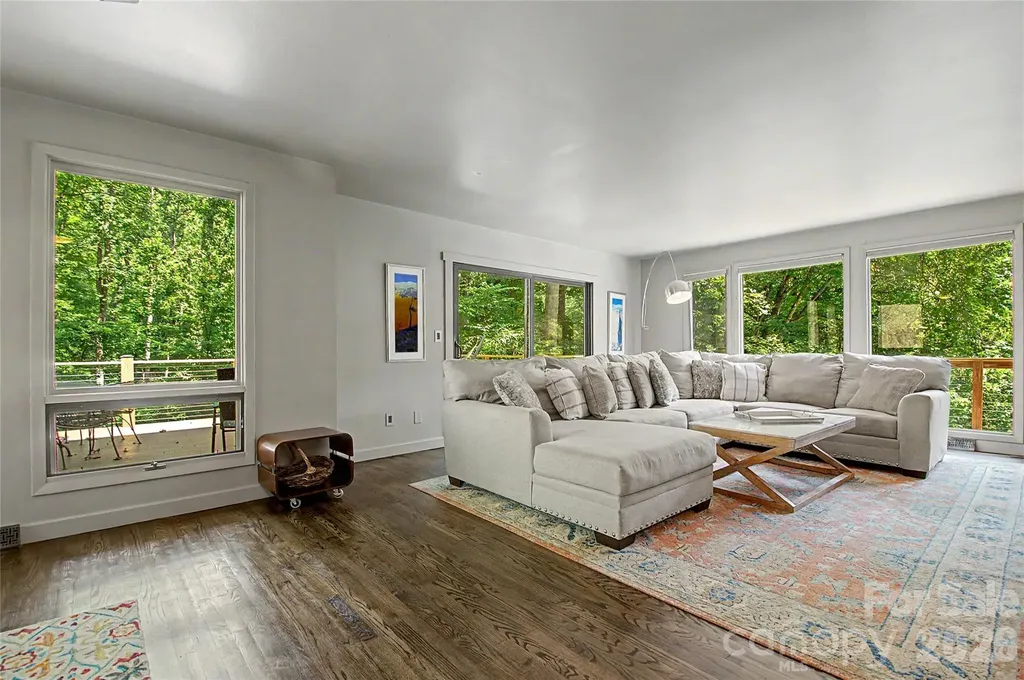 797 Merrills Cove Road Asheville NC 28803