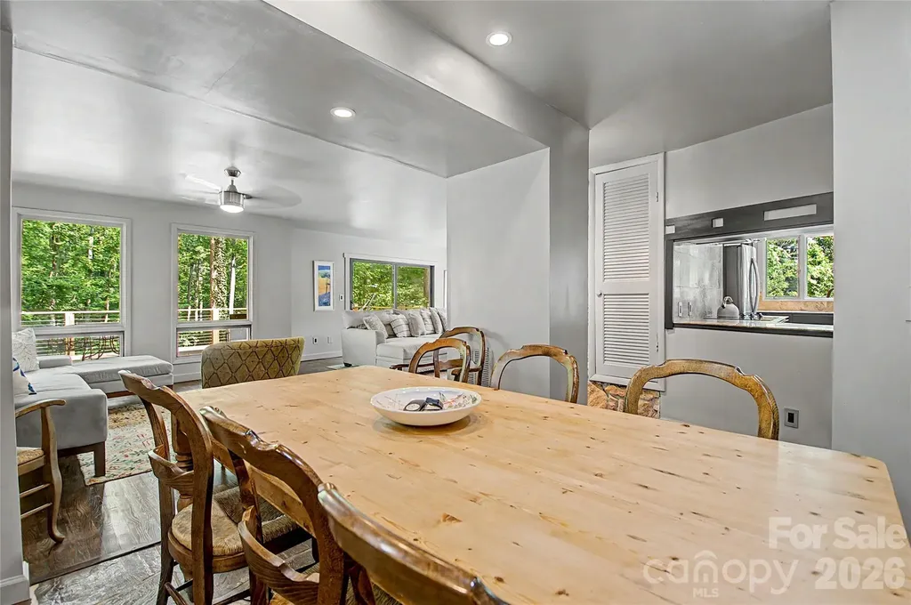 797 Merrills Cove Road Asheville NC 28803