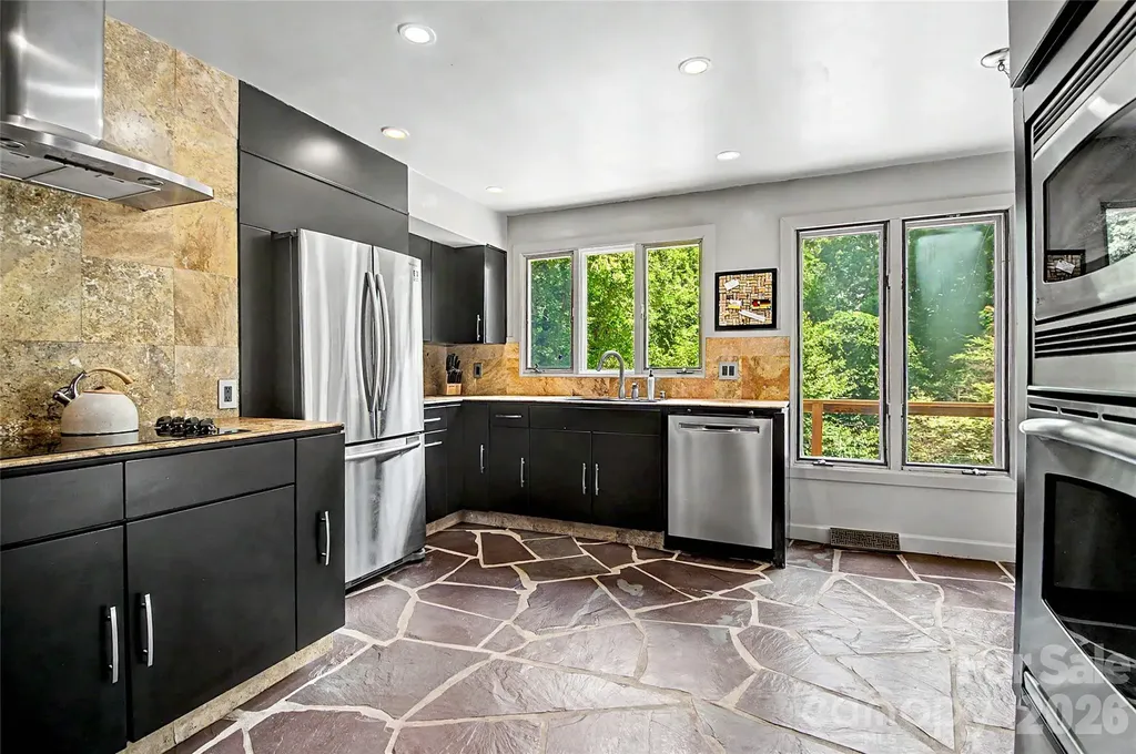 797 Merrills Cove Road Asheville NC 28803