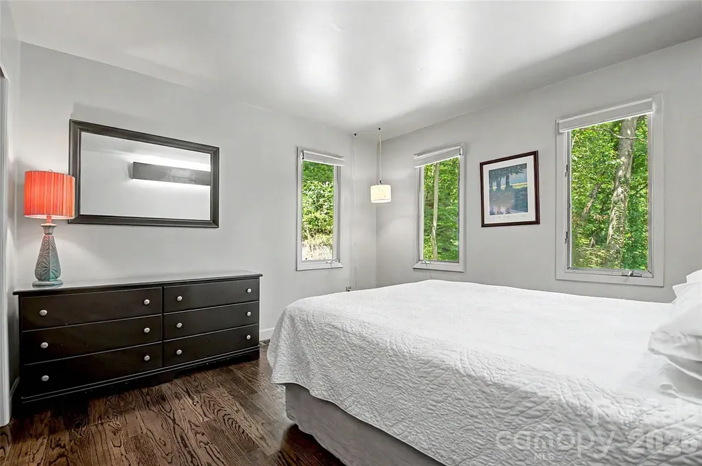 797 Merrills Cove Road Asheville NC 28803