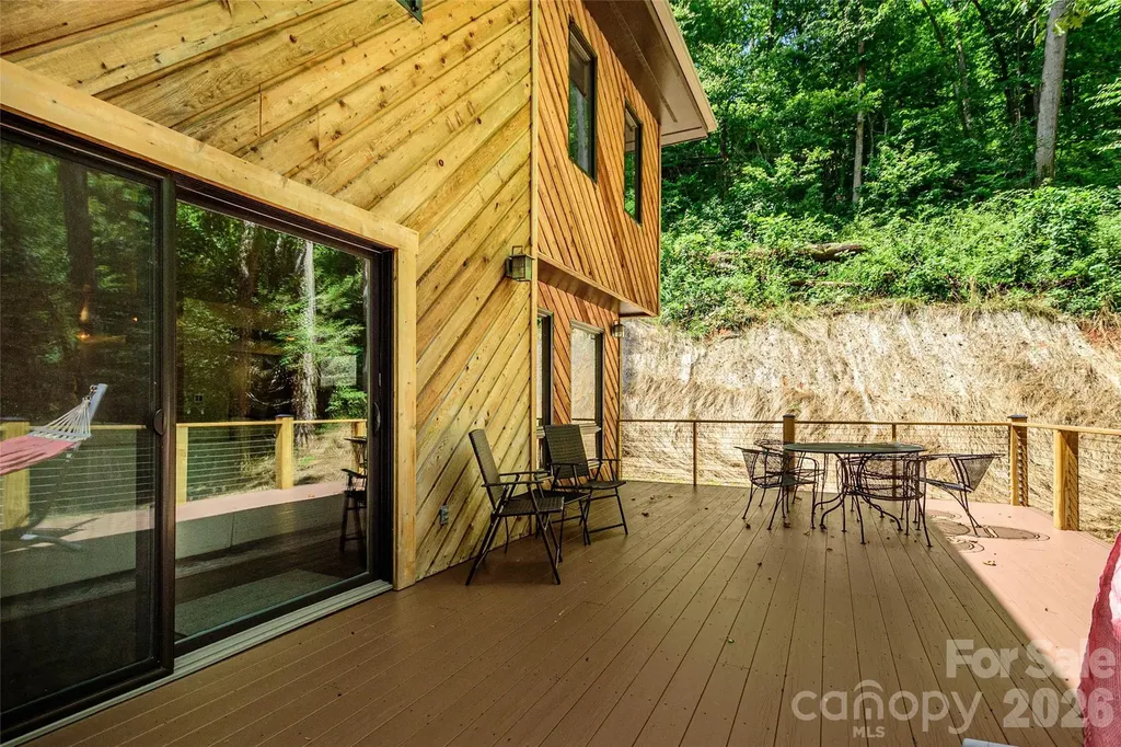 797 Merrills Cove Road Asheville NC 28803