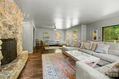 797 Merrills Cove Road Asheville NC 28803