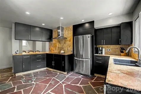 797 Merrills Cove Road Asheville NC 28803