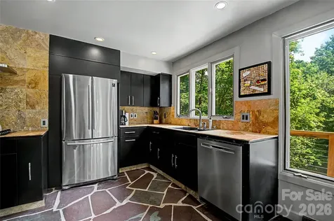 797 Merrills Cove Road Asheville NC 28803