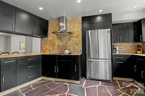 797 Merrills Cove Road Asheville NC 28803