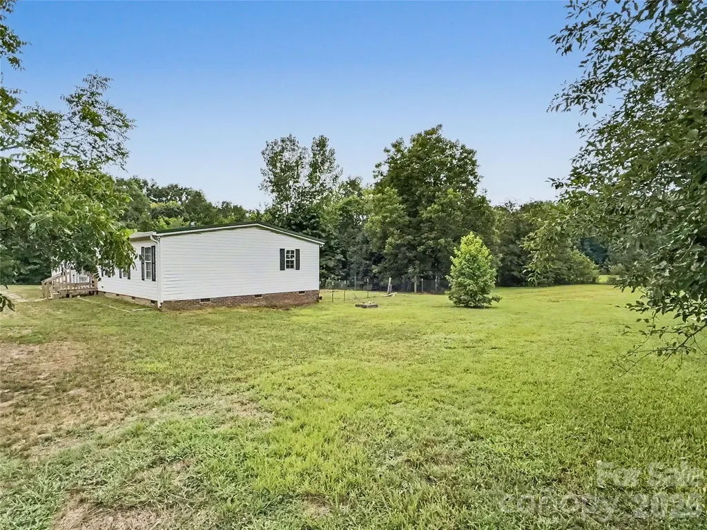 3916 Rev H Morrison Road Waxhaw NC 28173
