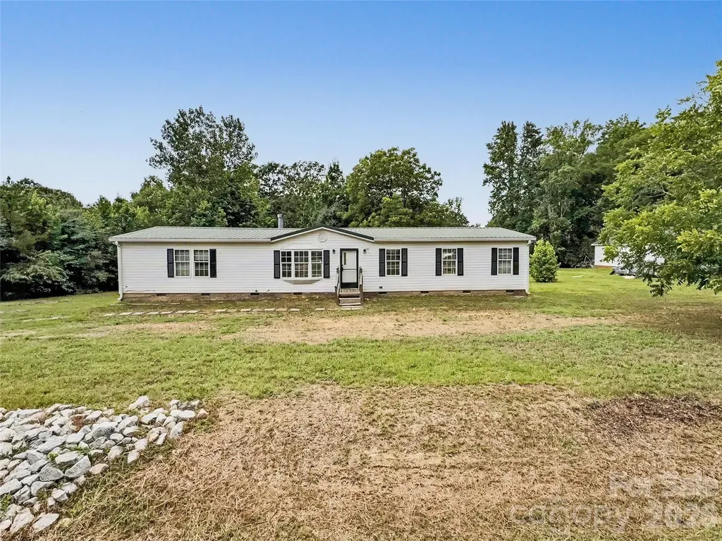 3916 Rev H Morrison Road Waxhaw NC 28173