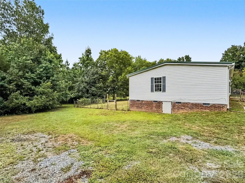 3916 Rev H Morrison Road Waxhaw NC 28173