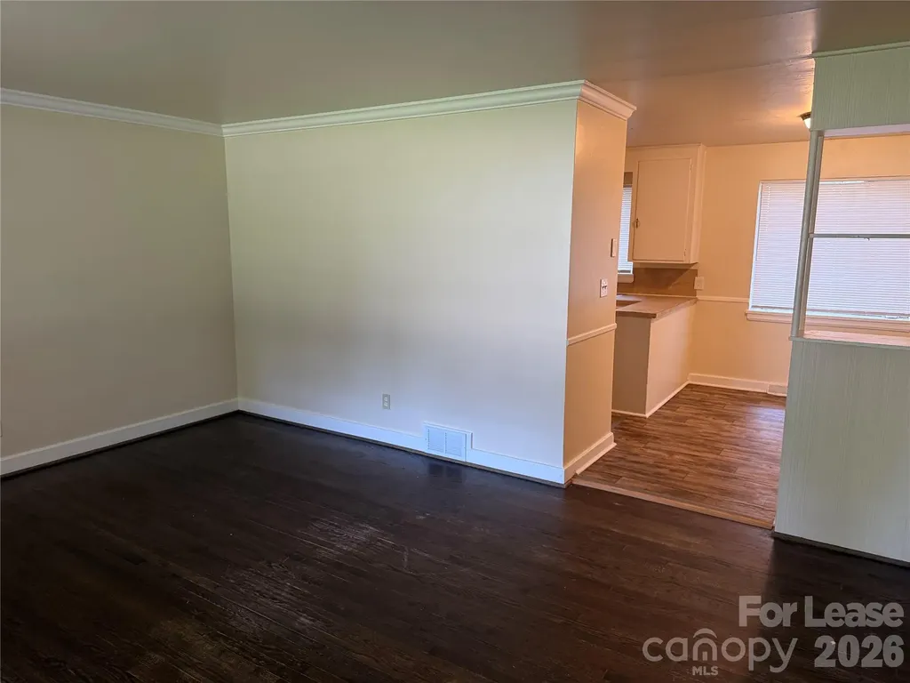 2642 Arnold Drive Charlotte NC 28205