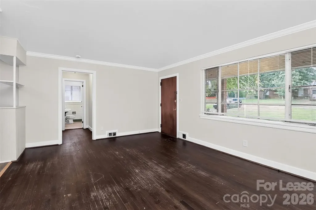 2642 Arnold Drive Charlotte NC 28205