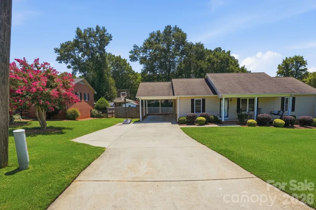 107 Wendover Drive Lincolnton NC 28092