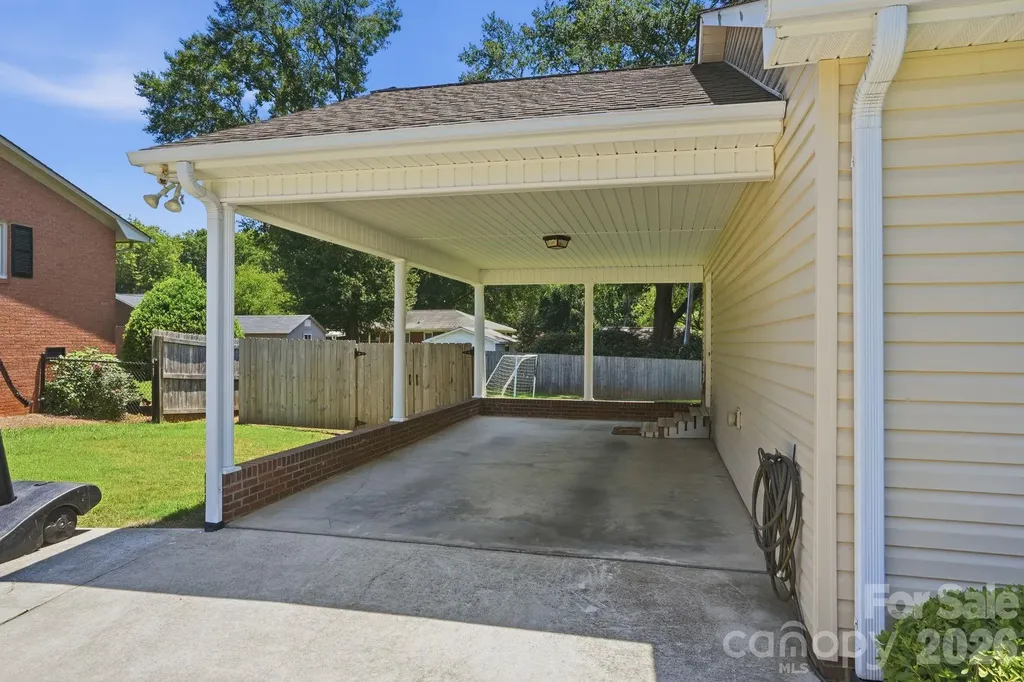 107 Wendover Drive Lincolnton NC 28092