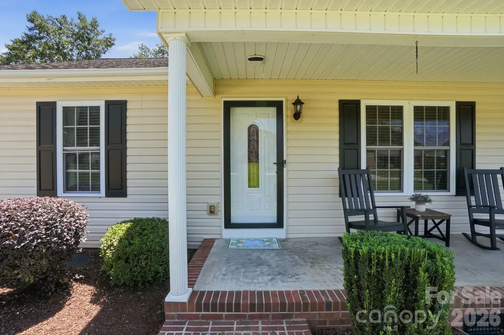 107 Wendover Drive Lincolnton NC 28092