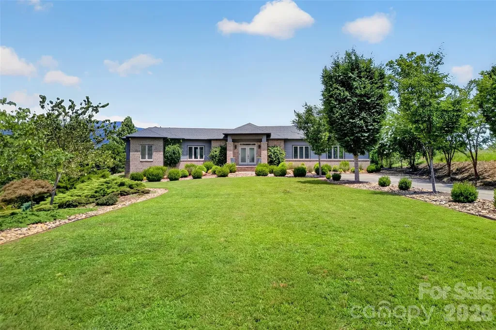 362 Captains Drive Nebo NC 28761