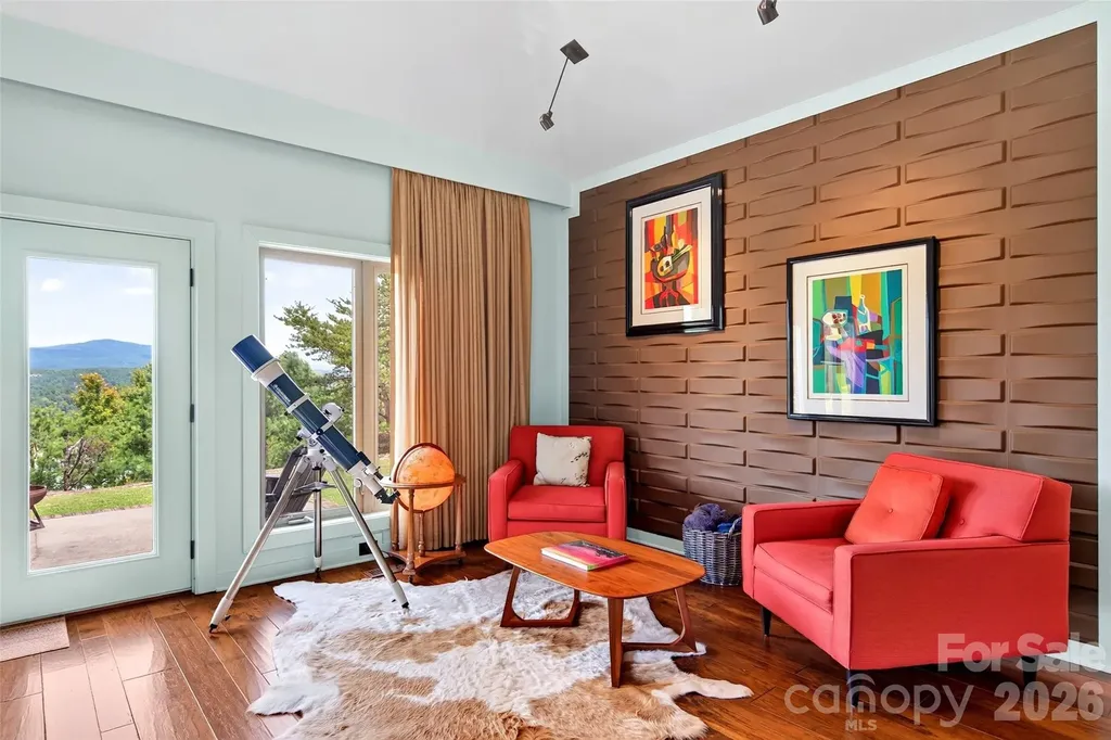 362 Captains Drive Nebo NC 28761