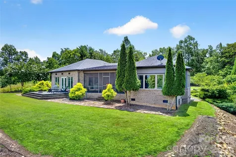 362 Captains Drive Nebo NC 28761