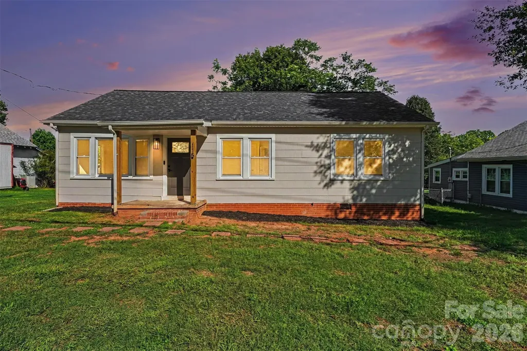 115 Autumn Leaf Road Troutman NC 28166