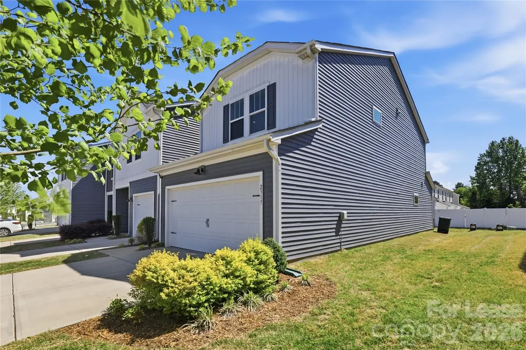 2317 Belterra Drive Charlotte NC 28216