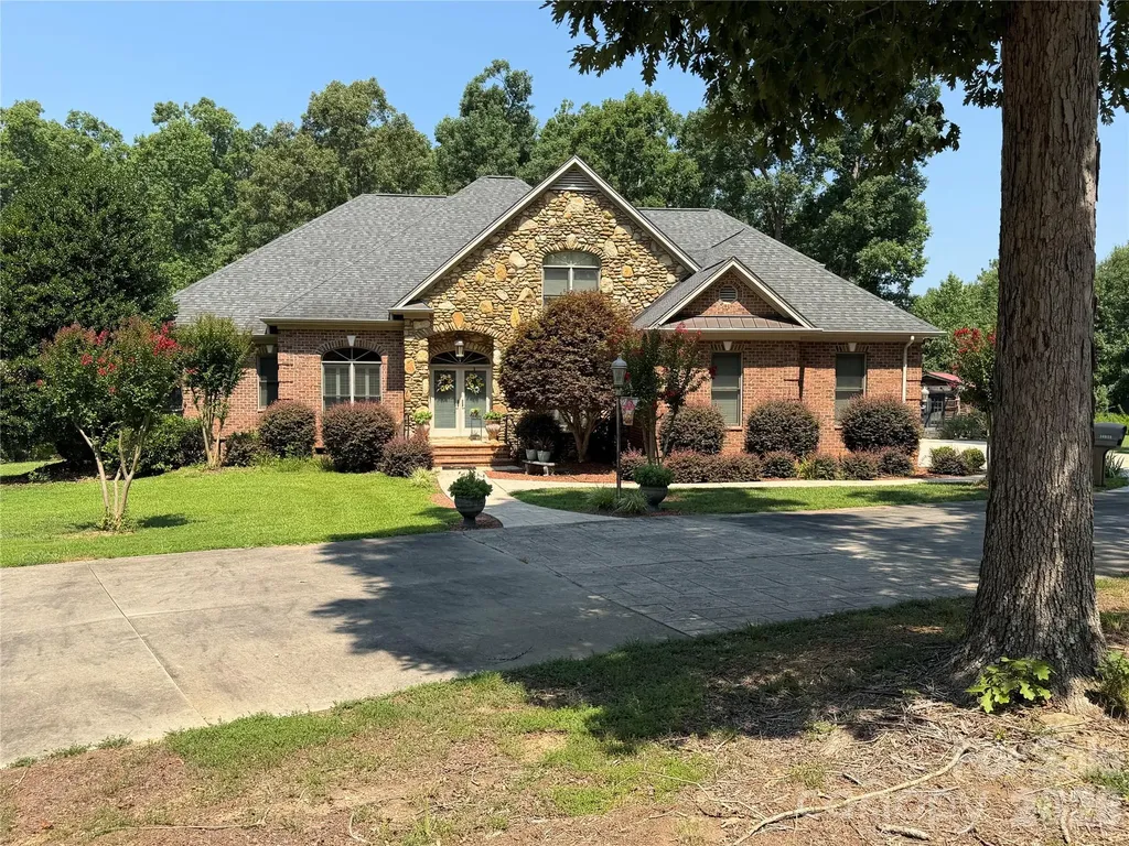 36079 Ridge Street Albemarle NC 28001