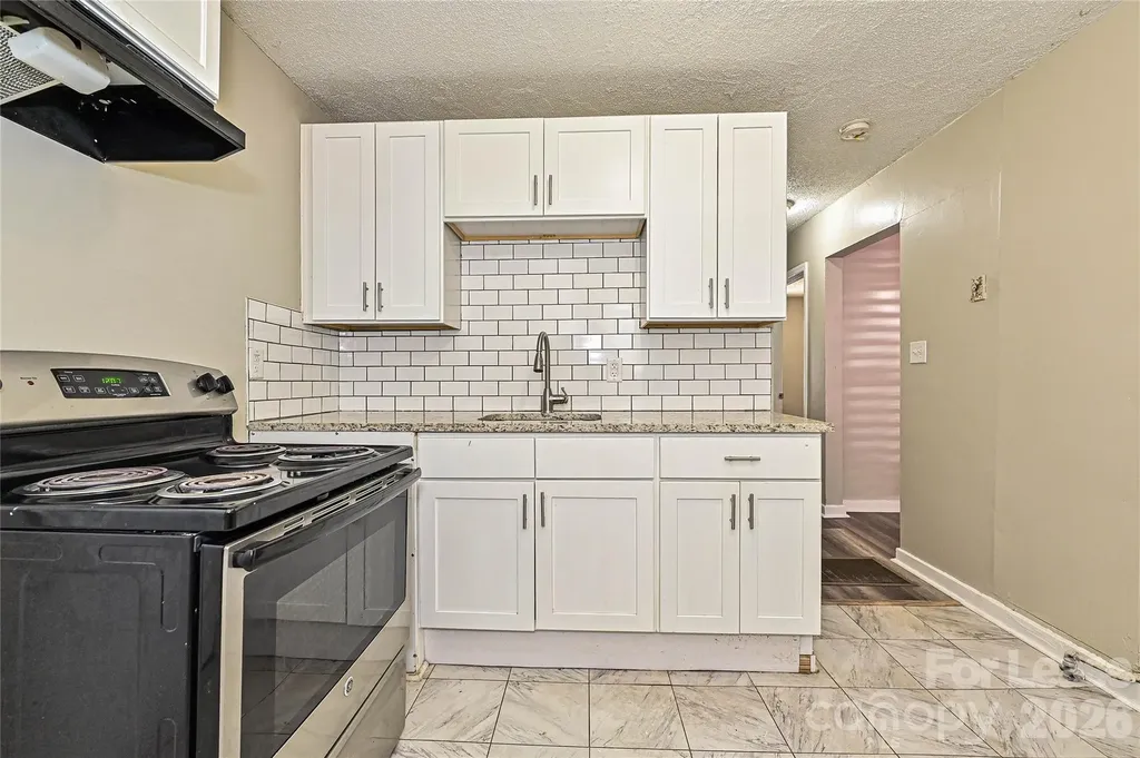 1900 Lasalle Street Charlotte NC 28216
