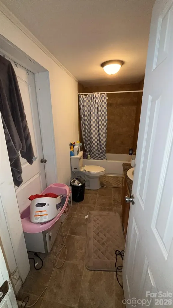 166 Main Street Henrietta NC 28076