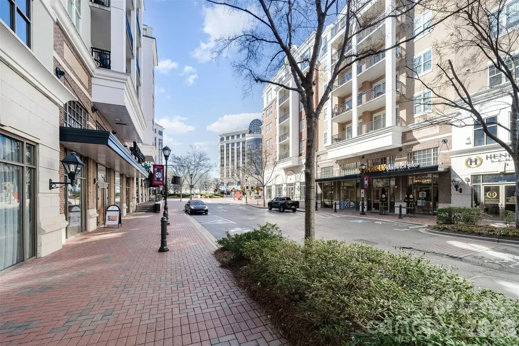 4625 Piedmont Row Drive Charlotte NC 28210