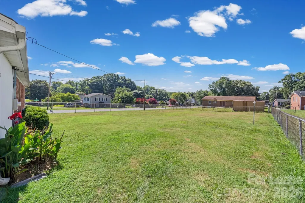 324 Bright Avenue Bessemer City NC 28016