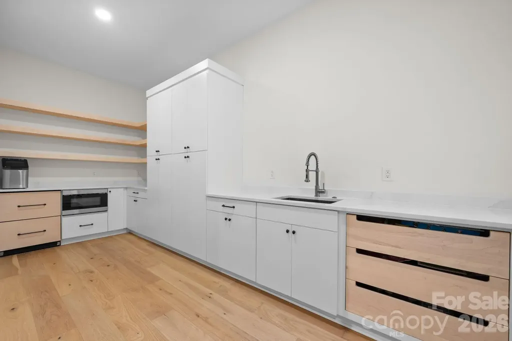 3738 George Court Denver NC 28037