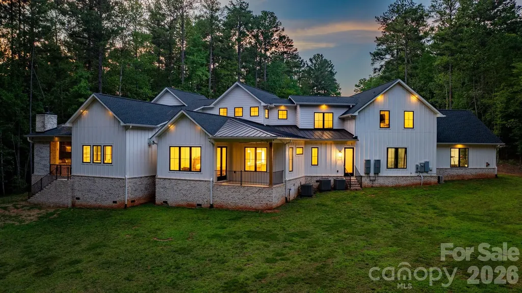 3738 George Court Denver NC 28037