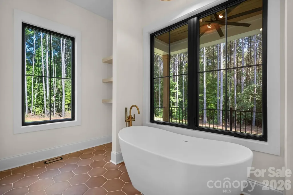 3738 George Court Denver NC 28037