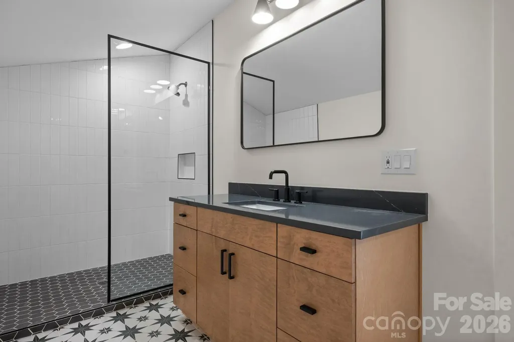 3738 George Court Denver NC 28037