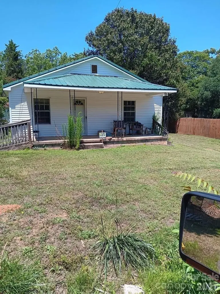 303 Lily Street Shelby NC 28152